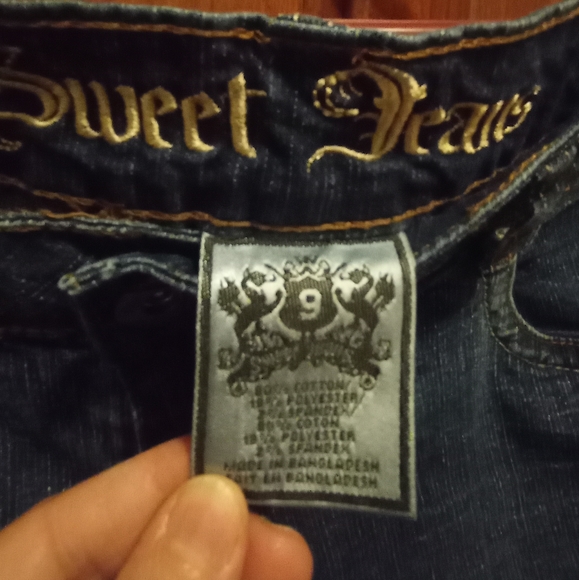 Jeans taille 9 neuve jamais portée - Picture 3 of 4